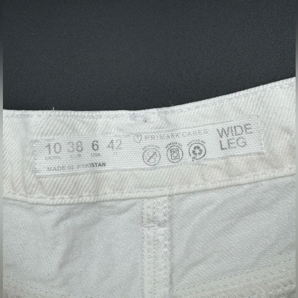 Primark White Wide Leg Crop Jeans - Picture 6 of 9